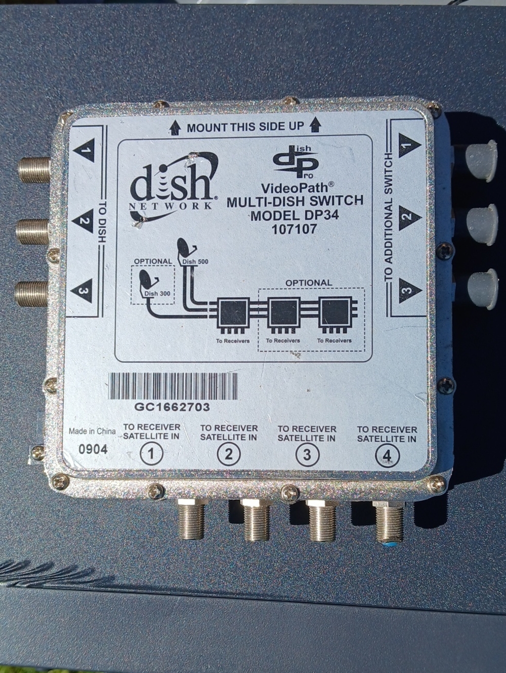 VideoPath DP34 Multi-Dish Switch - Silver